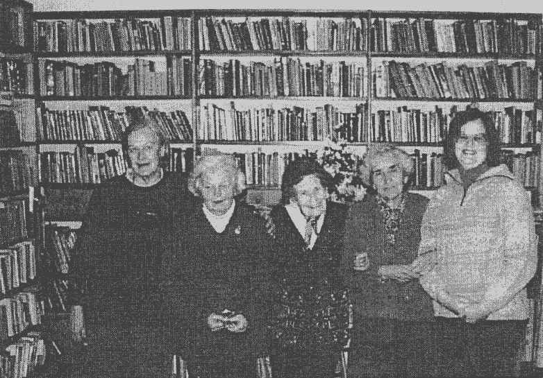 The volunteer library team in 1999: Anna Bumanis, Olga Silins, Lilija Dunsdorfs, Aija Rasa and Mara Medenieks.